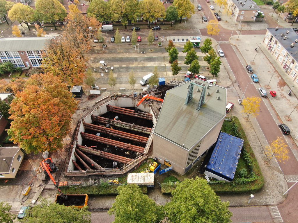 Moskee Amsterdam Afzinkkelder