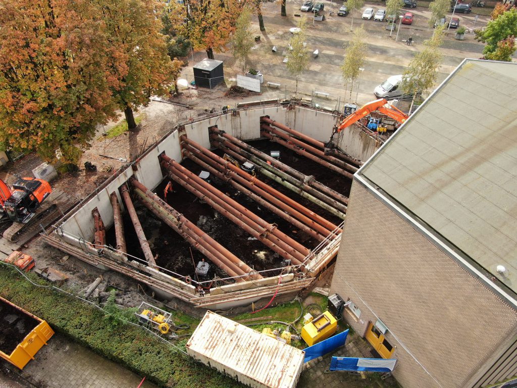 Moskee Amsterdam Afzinkkelder